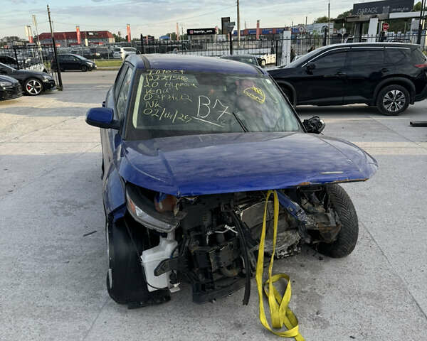 Хендай Venue, объемом двигателя 1.59 л и пробегом 50 тыс. км за 6500 $, фото 2 на Automoto.ua