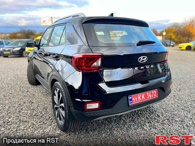 Хендай Venue, об'ємом двигуна 1.6 л та пробігом 147 тис. км за 14400 $, фото 2 на Automoto.ua