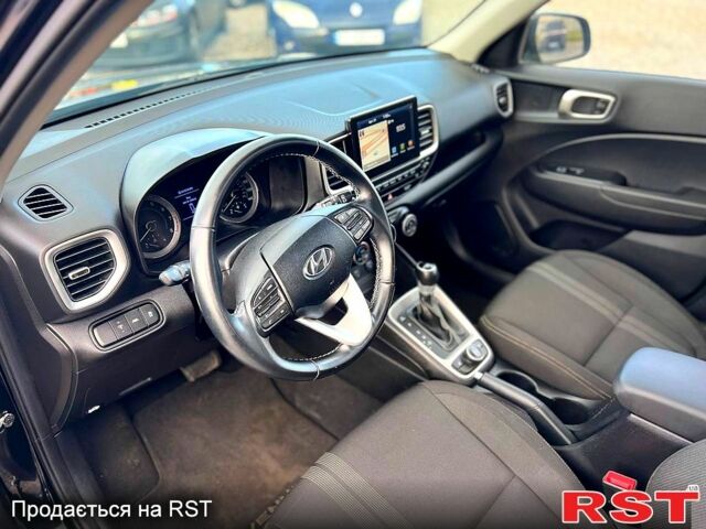 Хендай Venue, об'ємом двигуна 1.6 л та пробігом 147 тис. км за 14400 $, фото 6 на Automoto.ua
