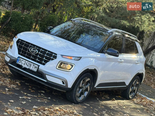 Хендай Venue, об'ємом двигуна 1.6 л та пробігом 35 тис. км за 17000 $, фото 2 на Automoto.ua