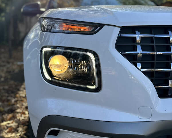 Хендай Venue, об'ємом двигуна 1.6 л та пробігом 35 тис. км за 17000 $, фото 23 на Automoto.ua