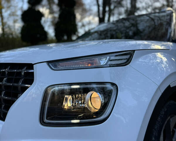 Хендай Venue, об'ємом двигуна 1.6 л та пробігом 35 тис. км за 17000 $, фото 8 на Automoto.ua