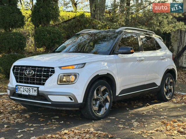 Хендай Venue, об'ємом двигуна 1.6 л та пробігом 35 тис. км за 17000 $, фото 3 на Automoto.ua