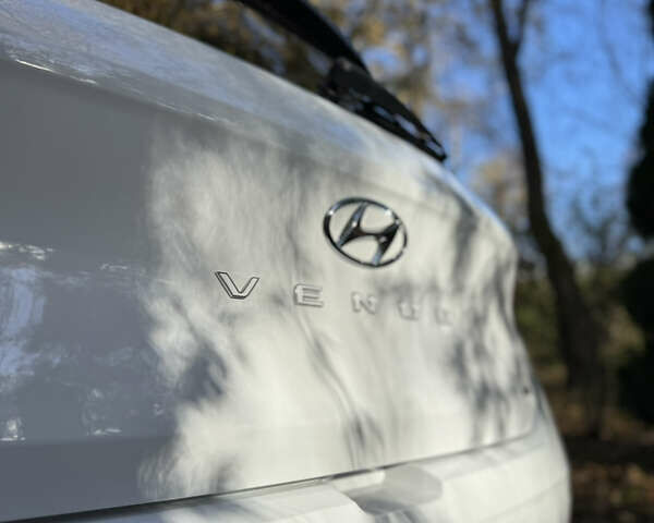 Хендай Venue, об'ємом двигуна 1.6 л та пробігом 35 тис. км за 17000 $, фото 15 на Automoto.ua