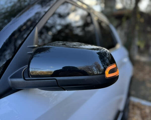 Хендай Venue, об'ємом двигуна 1.6 л та пробігом 35 тис. км за 17000 $, фото 7 на Automoto.ua