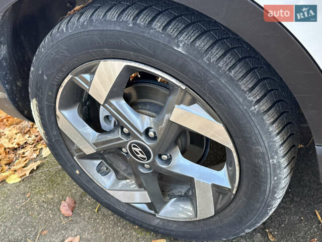 Хендай Venue, об'ємом двигуна 1.6 л та пробігом 35 тис. км за 17000 $, фото 27 на Automoto.ua