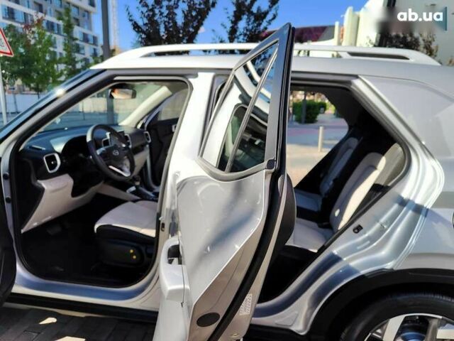 Хендай Venue, об'ємом двигуна 1.6 л та пробігом 41 тис. км за 15990 $, фото 5 на Automoto.ua