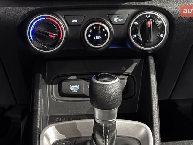 Хендай Venue, объемом двигателя 1.59 л и пробегом 0 тыс. км за 21448 $, фото 23 на Automoto.ua