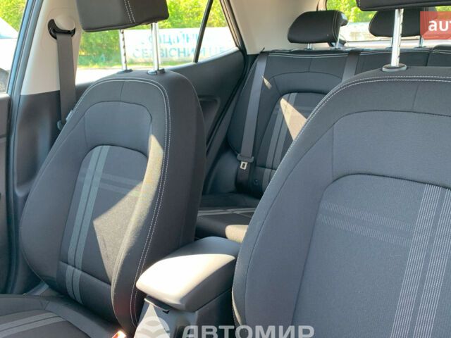 Хендай Venue, об'ємом двигуна 1.59 л та пробігом 0 тис. км за 23022 $, фото 27 на Automoto.ua