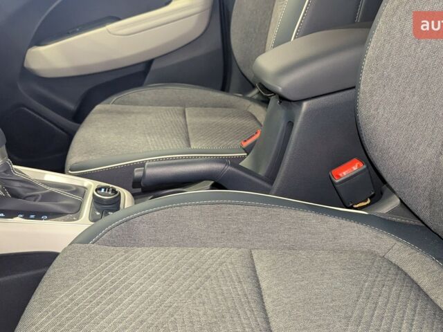 Хендай Venue, об'ємом двигуна 1.59 л та пробігом 0 тис. км за 23798 $, фото 23 на Automoto.ua