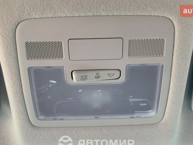 Хендай Venue, об'ємом двигуна 1.59 л та пробігом 0 тис. км за 23022 $, фото 26 на Automoto.ua