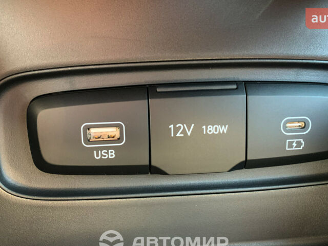 Хендай Venue, об'ємом двигуна 1.59 л та пробігом 0 тис. км за 23022 $, фото 23 на Automoto.ua