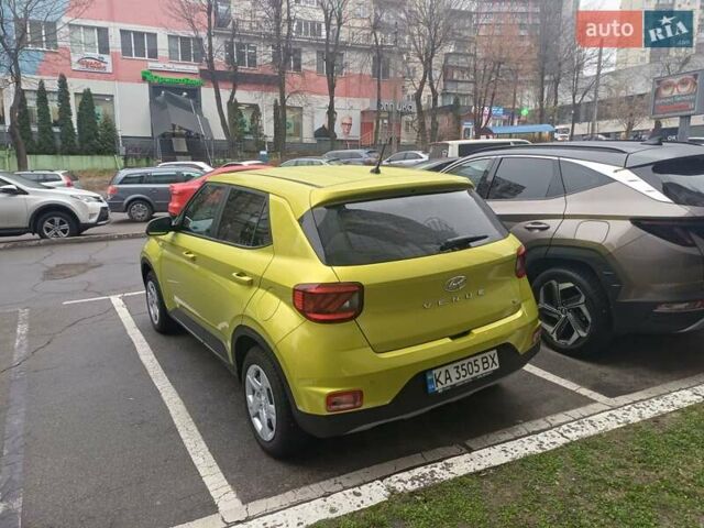 Жовтий Хендай Venue, об'ємом двигуна 1.59 л та пробігом 30 тис. км за 15500 $, фото 1 на Automoto.ua