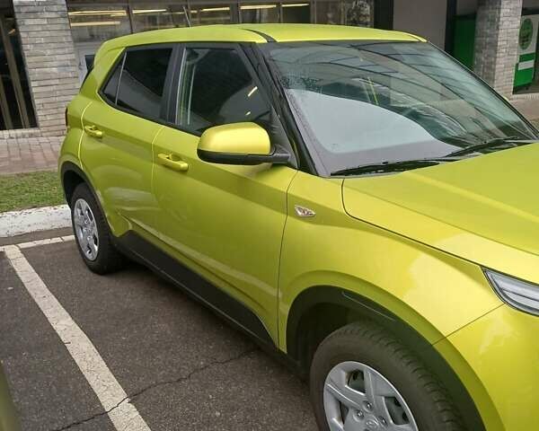 Жовтий Хендай Venue, об'ємом двигуна 1.59 л та пробігом 30 тис. км за 15500 $, фото 3 на Automoto.ua