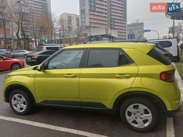 Жовтий Хендай Venue, об'ємом двигуна 1.59 л та пробігом 30 тис. км за 15500 $, фото 2 на Automoto.ua