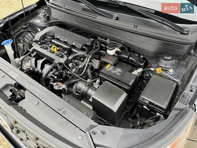 Серый Хендай Venue, объемом двигателя 1.59 л и пробегом 57 тыс. км за 14900 $, фото 34 на Automoto.ua