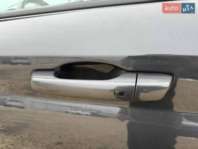 Серый Хендай Venue, объемом двигателя 1.59 л и пробегом 57 тыс. км за 14900 $, фото 12 на Automoto.ua