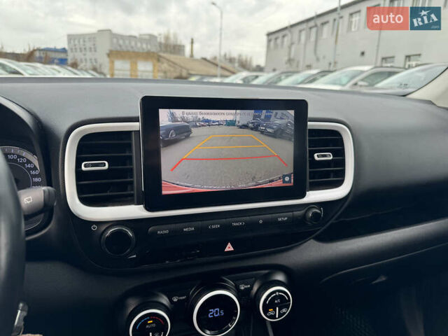 Серый Хендай Venue, объемом двигателя 1.6 л и пробегом 38 тыс. км за 17900 $, фото 16 на Automoto.ua