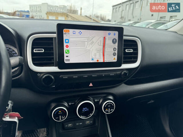 Серый Хендай Venue, объемом двигателя 1.6 л и пробегом 38 тыс. км за 17900 $, фото 12 на Automoto.ua