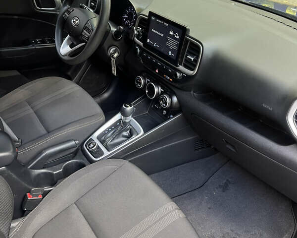 Хендай Venue 2019 в Богородчанах на Automoto.ua Синий Хендай Venue, объемом двигателя 1.6 л и пробегом 137 тыс. км за 15500 $, фото 28 на Automoto.ua