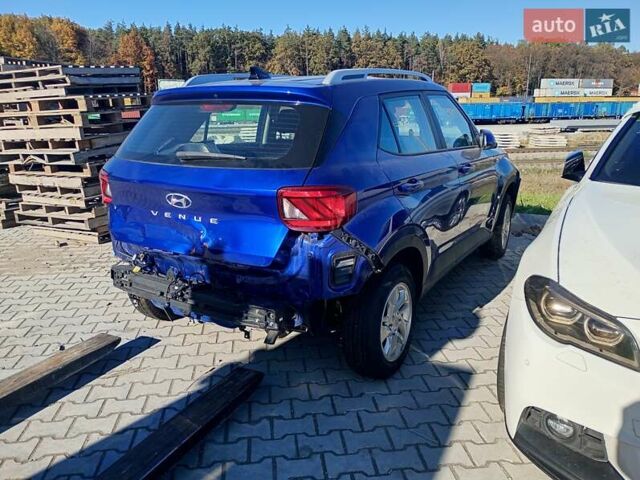 Синий Хендай Venue, объемом двигателя 1.59 л и пробегом 99 тыс. км за 10800 $, фото 2 на Automoto.ua