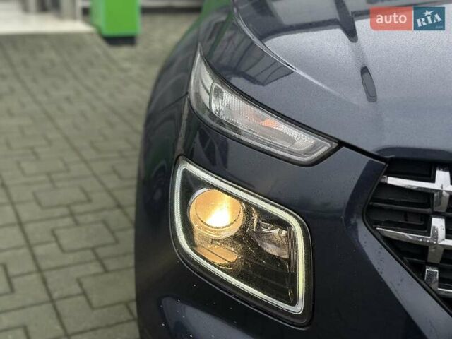 Синій Хендай Venue, об'ємом двигуна 1.59 л та пробігом 57 тис. км за 17961 $, фото 13 на Automoto.ua