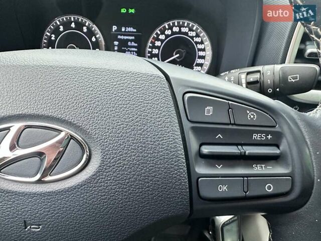 Синій Хендай Venue, об'ємом двигуна 1.59 л та пробігом 57 тис. км за 17961 $, фото 30 на Automoto.ua