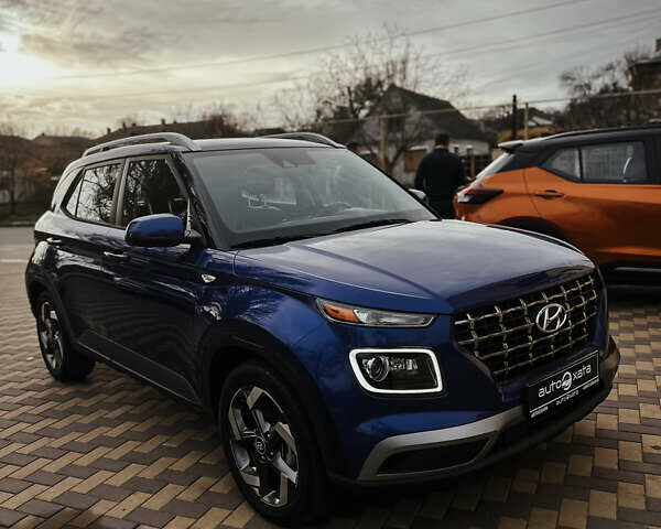 Синий Хендай Venue, объемом двигателя 1.5 л и пробегом 26 тыс. км за 16000 $, фото 1 на Automoto.ua