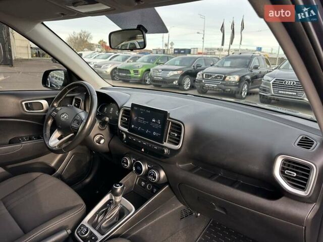 Синій Хендай Venue, об'ємом двигуна 1.59 л та пробігом 10 тис. км за 20500 $, фото 32 на Automoto.ua