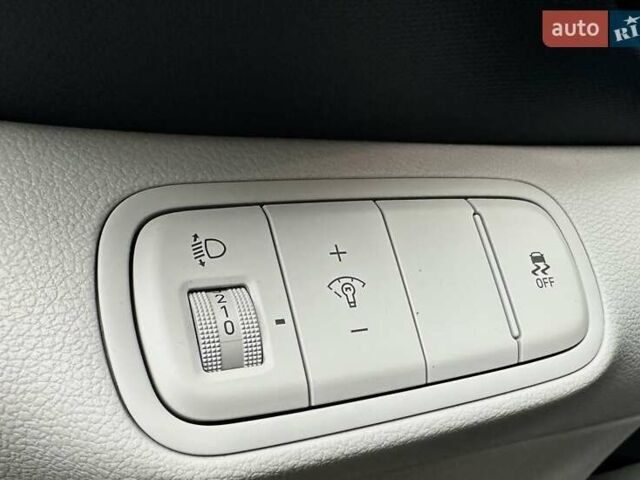 Синій Хендай Venue, об'ємом двигуна 1.59 л та пробігом 30 тис. км за 19900 $, фото 40 на Automoto.ua