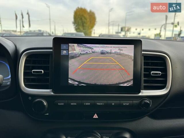 Синій Хендай Venue, об'ємом двигуна 1.59 л та пробігом 10 тис. км за 20500 $, фото 27 на Automoto.ua