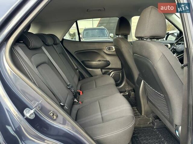 Синій Хендай Venue, об'ємом двигуна 1.59 л та пробігом 10 тис. км за 20500 $, фото 35 на Automoto.ua