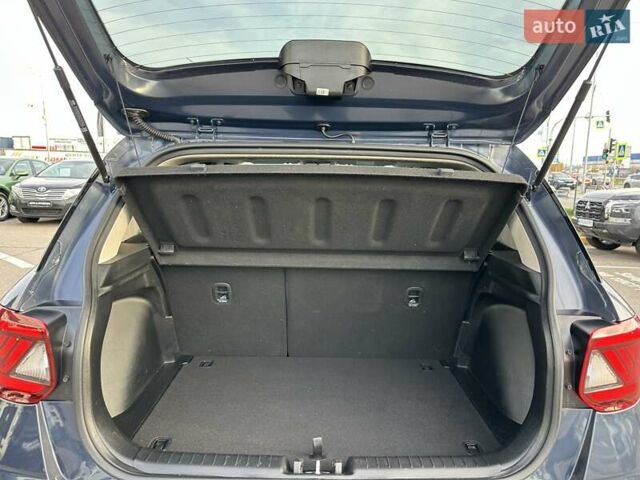 Синій Хендай Venue, об'ємом двигуна 1.59 л та пробігом 10 тис. км за 20500 $, фото 10 на Automoto.ua