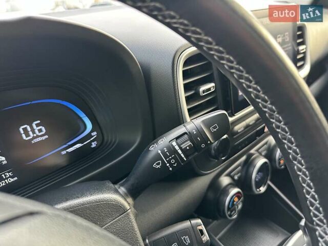 Синій Хендай Venue, об'ємом двигуна 1.59 л та пробігом 10 тис. км за 20500 $, фото 22 на Automoto.ua