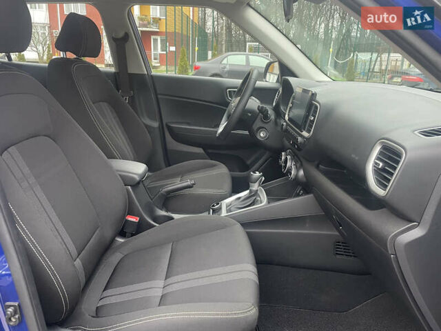 Синій Хендай Venue, об'ємом двигуна 1.5 л та пробігом 56 тис. км за 15900 $, фото 10 на Automoto.ua