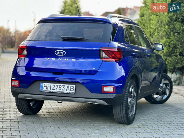 Синий Хендай Venue, объемом двигателя 1.59 л и пробегом 9 тыс. км за 20500 $, фото 2 на Automoto.ua