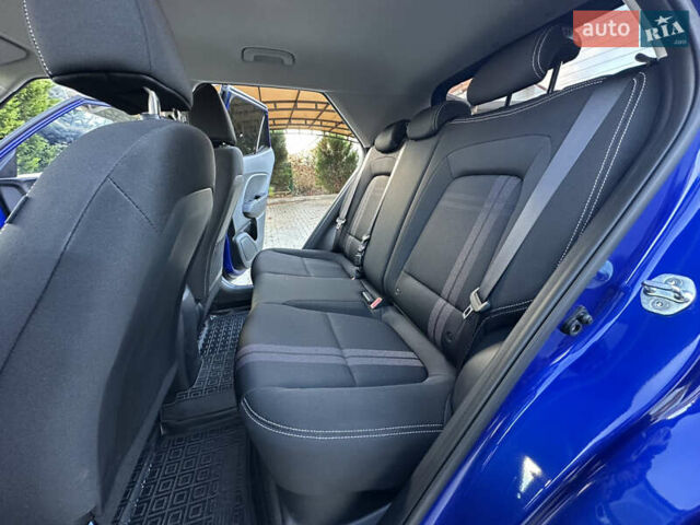 Синий Хендай Venue, объемом двигателя 1.59 л и пробегом 9 тыс. км за 20500 $, фото 29 на Automoto.ua