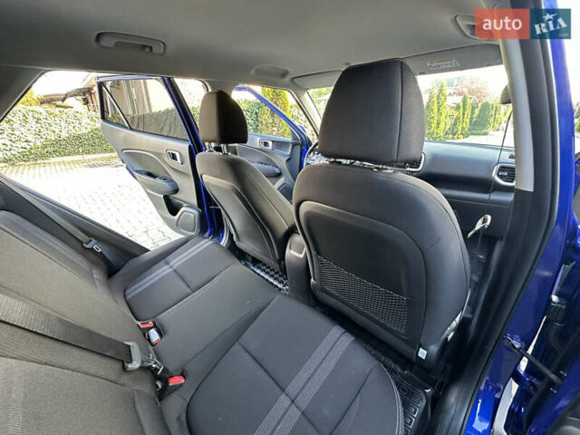 Синий Хендай Venue, объемом двигателя 1.59 л и пробегом 9 тыс. км за 20500 $, фото 30 на Automoto.ua