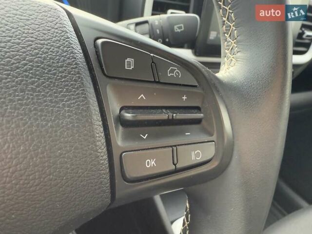 Зеленый Хендай Venue, объемом двигателя 1.59 л и пробегом 22 тыс. км за 18500 $, фото 36 на Automoto.ua