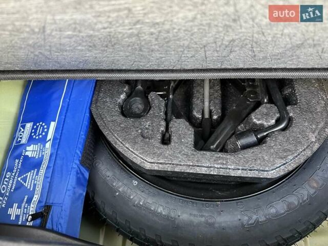 Зеленый Хендай Venue, объемом двигателя 1.59 л и пробегом 22 тыс. км за 18500 $, фото 33 на Automoto.ua