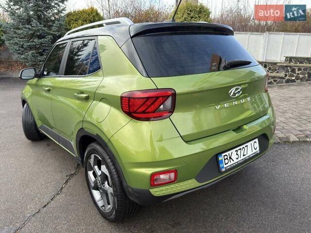Зеленый Хендай Venue, объемом двигателя 1.59 л и пробегом 22 тыс. км за 18500 $, фото 10 на Automoto.ua