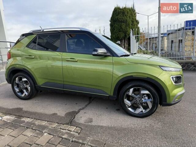 Зеленый Хендай Venue, объемом двигателя 1.59 л и пробегом 22 тыс. км за 18500 $, фото 15 на Automoto.ua
