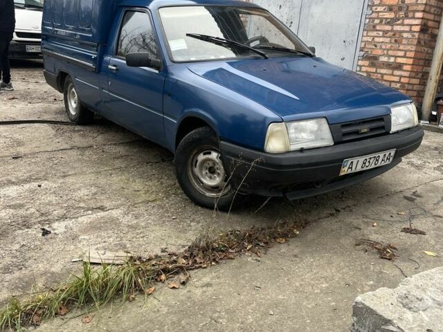 Синий ИЖ 2117, объемом двигателя 0 л и пробегом 200 тыс. км за 1000 $, фото 4 на Automoto.ua