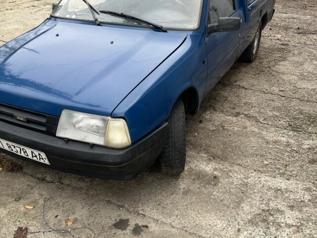 Синий ИЖ 2117, объемом двигателя 0 л и пробегом 200 тыс. км за 1000 $, фото 10 на Automoto.ua