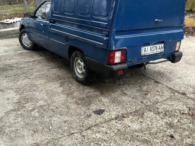 Синий ИЖ 2117, объемом двигателя 0 л и пробегом 200 тыс. км за 1000 $, фото 9 на Automoto.ua