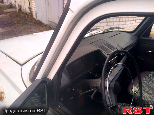 Белый ИЖ 2125, объемом двигателя 1.5 л и пробегом 115 тыс. км за 430 $, фото 1 на Automoto.ua