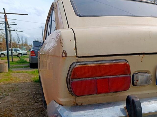 Бежевый ИЖ 2125, объемом двигателя 1.5 л и пробегом 52 тыс. км за 600 $, фото 2 на Automoto.ua