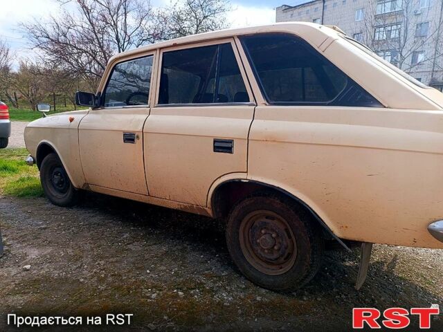 Бежевый ИЖ 2125, объемом двигателя 1.5 л и пробегом 52 тыс. км за 600 $, фото 3 на Automoto.ua