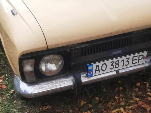 Желтый ИЖ 2125 Комби, объемом двигателя 1.5 л и пробегом 100 тыс. км за 500 $, фото 13 на Automoto.ua