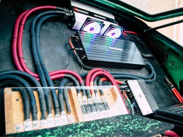 Зелений ІЖ 2125, об'ємом двигуна 1.5 л та пробігом 90 тис. км за 3200 $, фото 5 на Automoto.ua